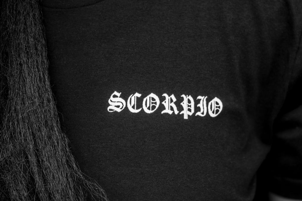 SCORPIO CORNER TEE