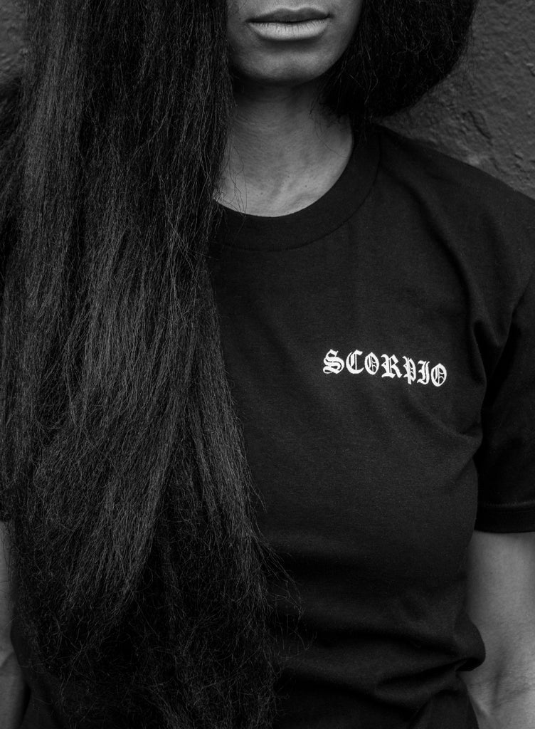 SCORPIO CORNER TEE